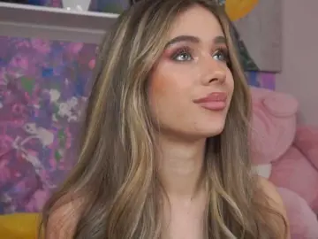 AvaSolis  live sex cam