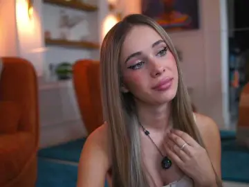 AvaSolis  live sex cam