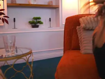 AvaSolis  live sex cam
