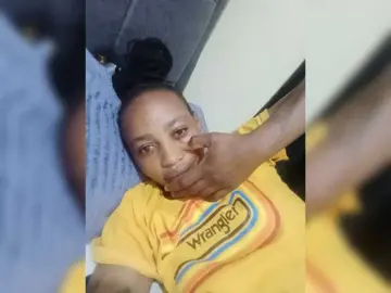 DarkDesireJ  live sex cam