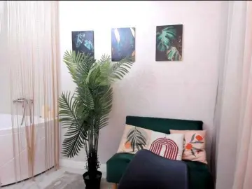 HoneyGlow  live sex cam