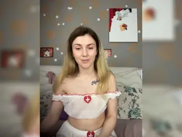 KristinaMoonx  live sex cam