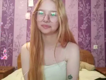 LeonaZdenek  live sex cam