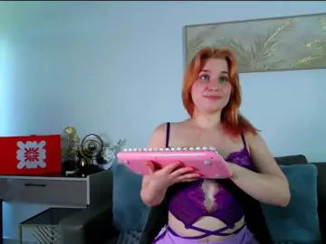 MinaGlow  live sex cam