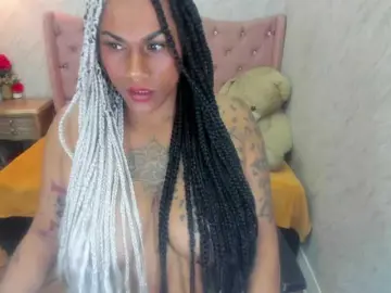ParisHazel  live sex cam