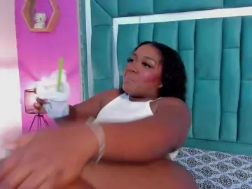 VALERYANDERSON  live sex cam