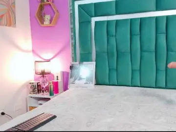 VALERYANDERSON  live sex cam