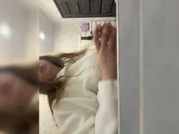 Dorakvvl  live sex cam