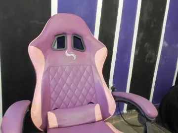 Scarleth18  live sex cam