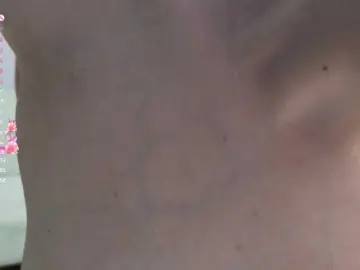 CrystalDivas  live sex cam