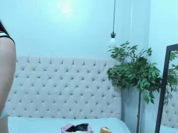 Victoria-Coleman  live sex cam