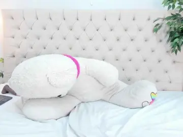 Victoria-Coleman  live sex cam