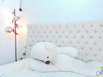 Victoria-Coleman  live sex cam