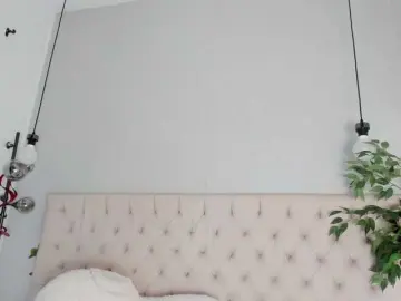 Victoria-Coleman  live sex cam