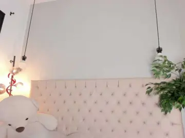 Victoria-Coleman  live sex cam