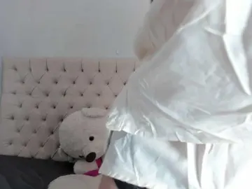 Victoria-Coleman  live sex cam