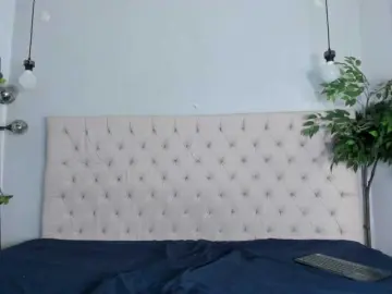 Victoria-Coleman  live sex cam