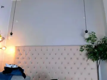 Victoria-Coleman  live sex cam