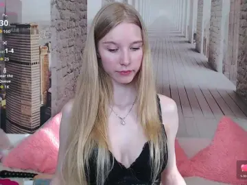 Cutieblondegirl  live sex cam