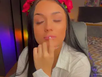 Fatalefemme  live sex cam
