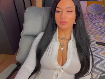 Fatalefemme  live sex cam
