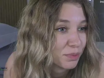 Vivianyyy  live sex cam
