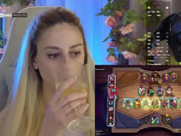 -Light-Fury-  live sex cam