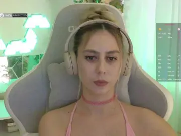 -Light-Fury-  live sex cam