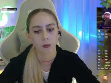 -Light-Fury-  live sex cam