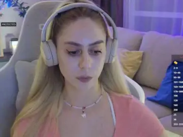 -Light-Fury-  live sex cam