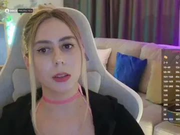 -Light-Fury-  live sex cam