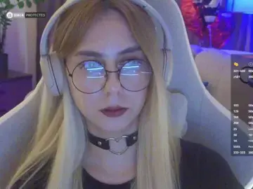-Light-Fury-  live sex cam