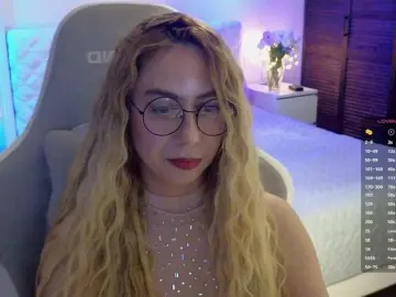 -Light-Fury-  live sex cam