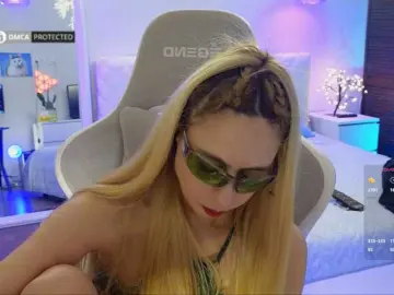 -Light-Fury-  live sex cam