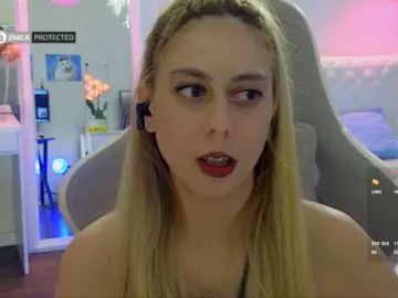 -Light-Fury-  live sex cam