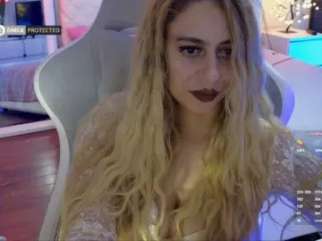 -Light-Fury-  live sex cam