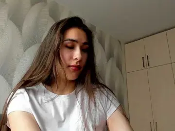 Bambiiiii  live sex cam