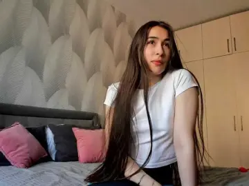 Bambiiiii  live sex cam