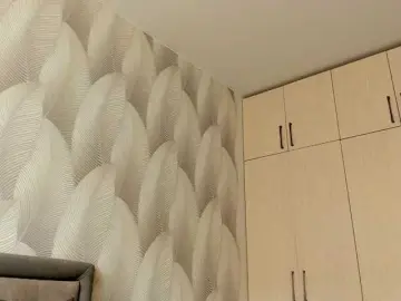 Bambiiiii  live sex cam