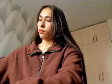 Bambiiiii  live sex cam