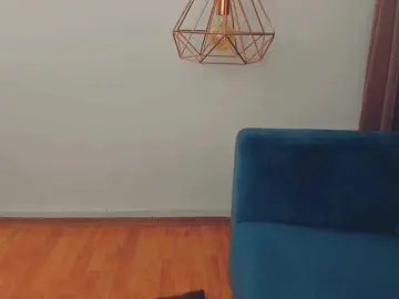 BrilliantGirll  live sex cam