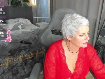 Linda-Zefir  live sex cam