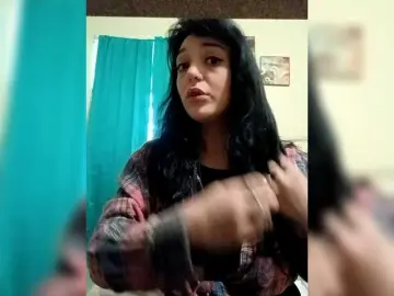 Tastycakes96  live sex cam