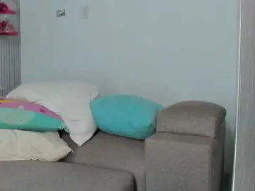 Angisousa  live sex cam