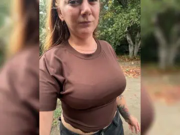 Alissass  live sex cam