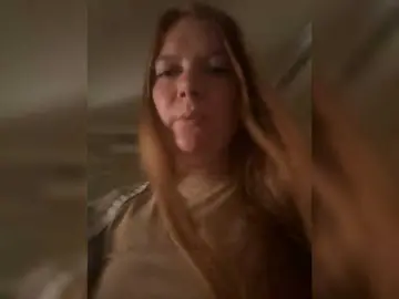 Alissass  live sex cam