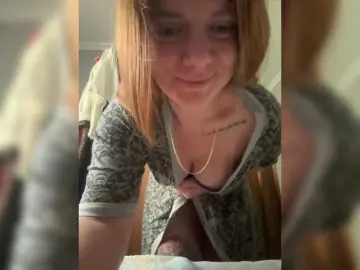 Alissass  live sex cam