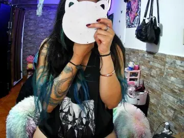 AngelaQueen  live sex cam