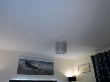 DeliciousAlba  live sex cam