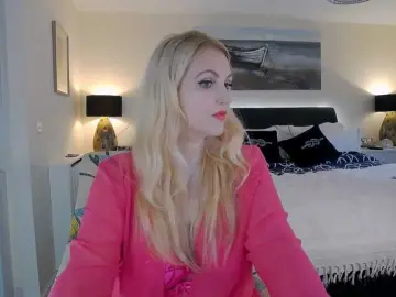 DeliciousAlba  live sex cam